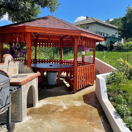 Хотел елит Кирково