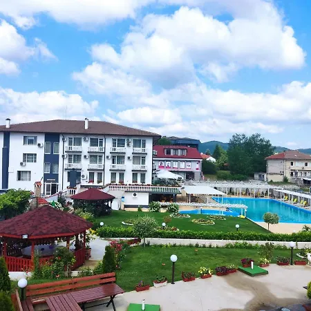 елит 2* Кирково