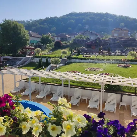 Хотел елит Кирково