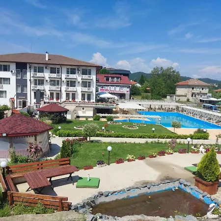 елит 2* Кирково