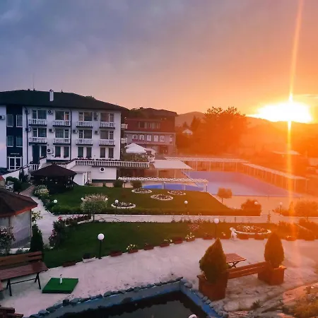 елит Кирково