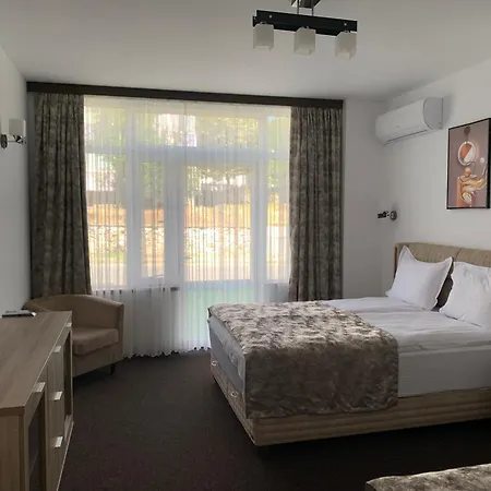 елит Хотел 2*