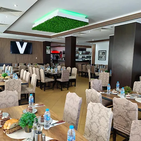 Elit Hotel 2*