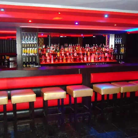 Хотел елит 2*