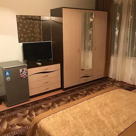 Elit Hotell 2*